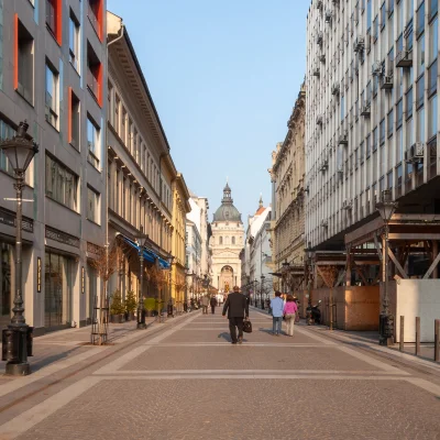 Budapest 164