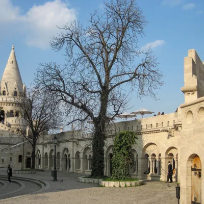  Budapest 145