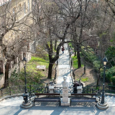  Budapest 126