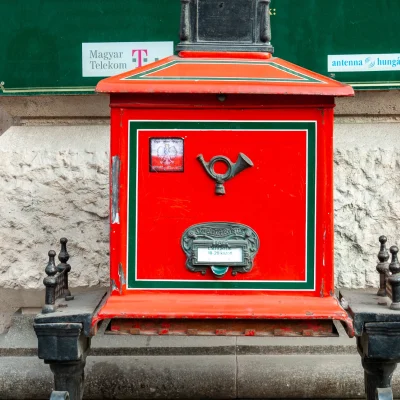  Budapest 169