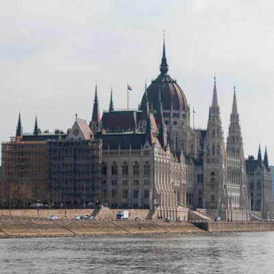 Budapest 338